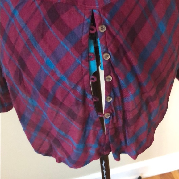 Lucky Brand Bungalow plaid top - Picture 5 of 6